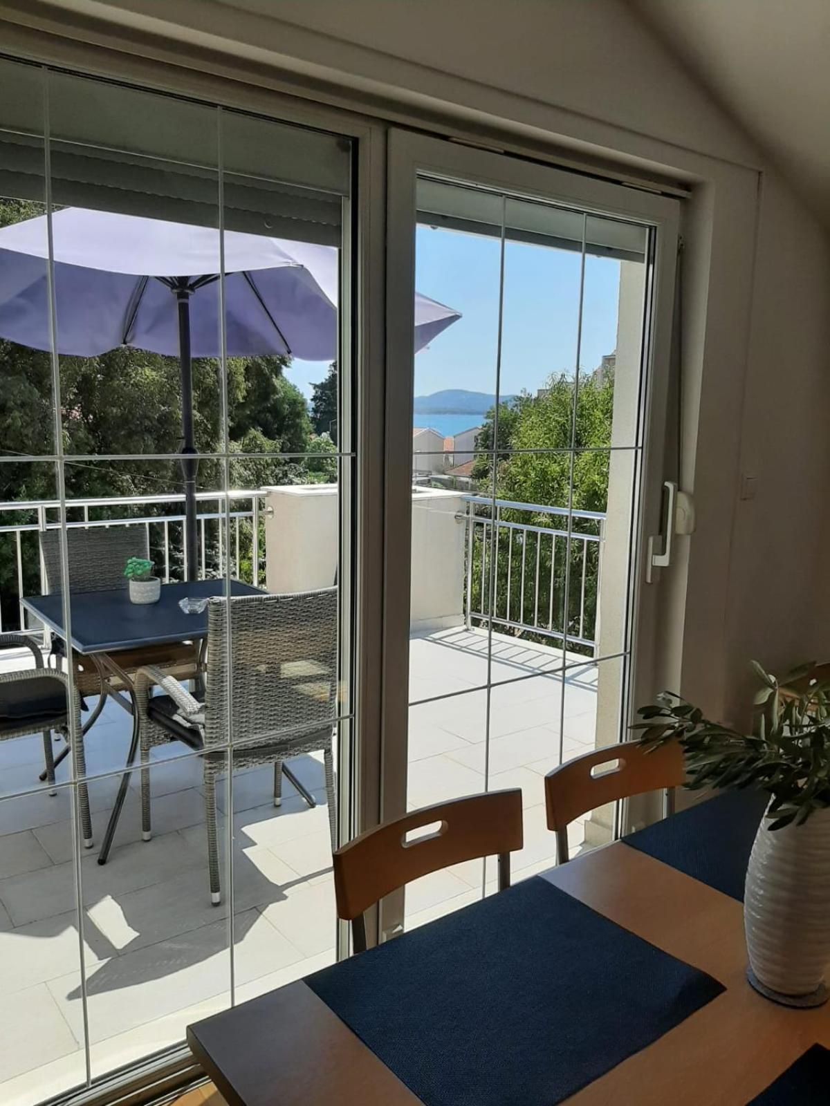 Apartments Luna Sveti Filip i Jakov Dış mekan fotoğraf