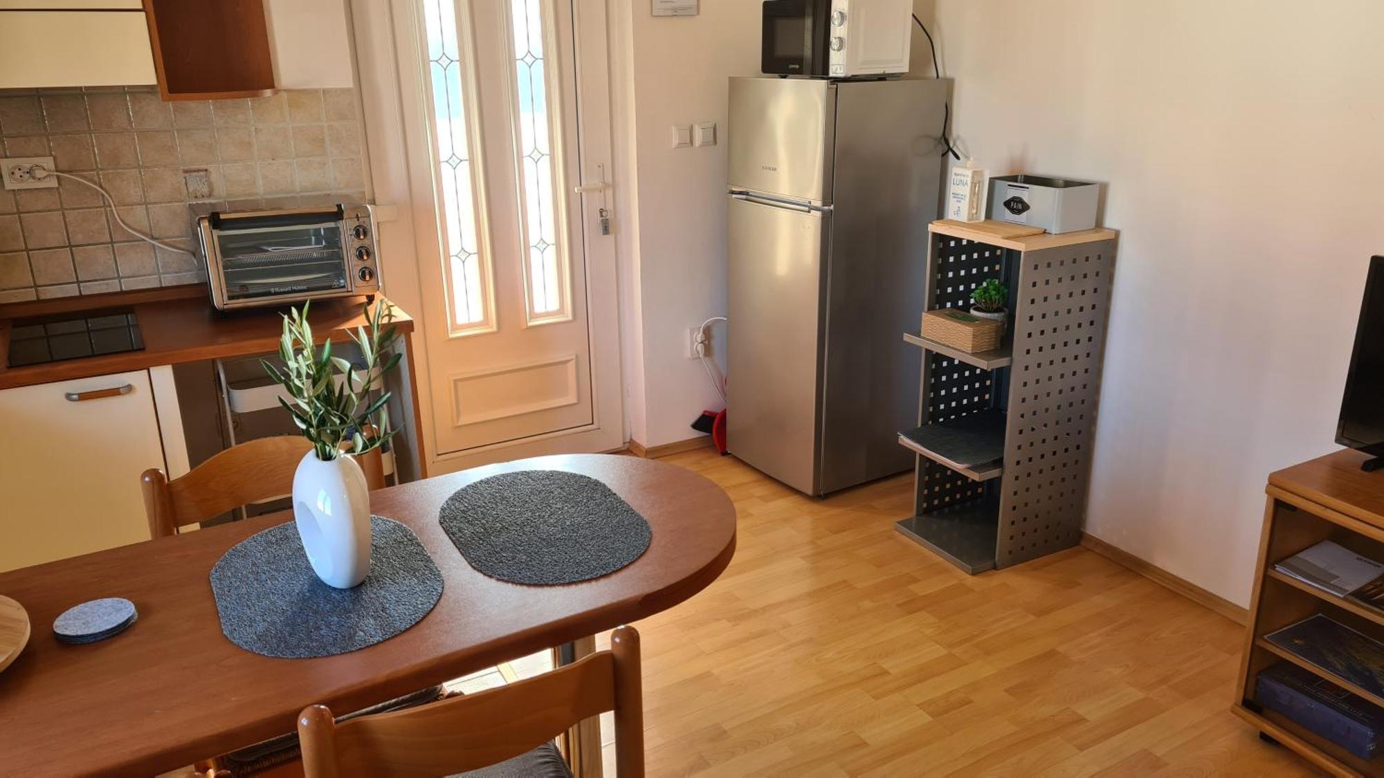 Apartments Luna Sveti Filip i Jakov Dış mekan fotoğraf