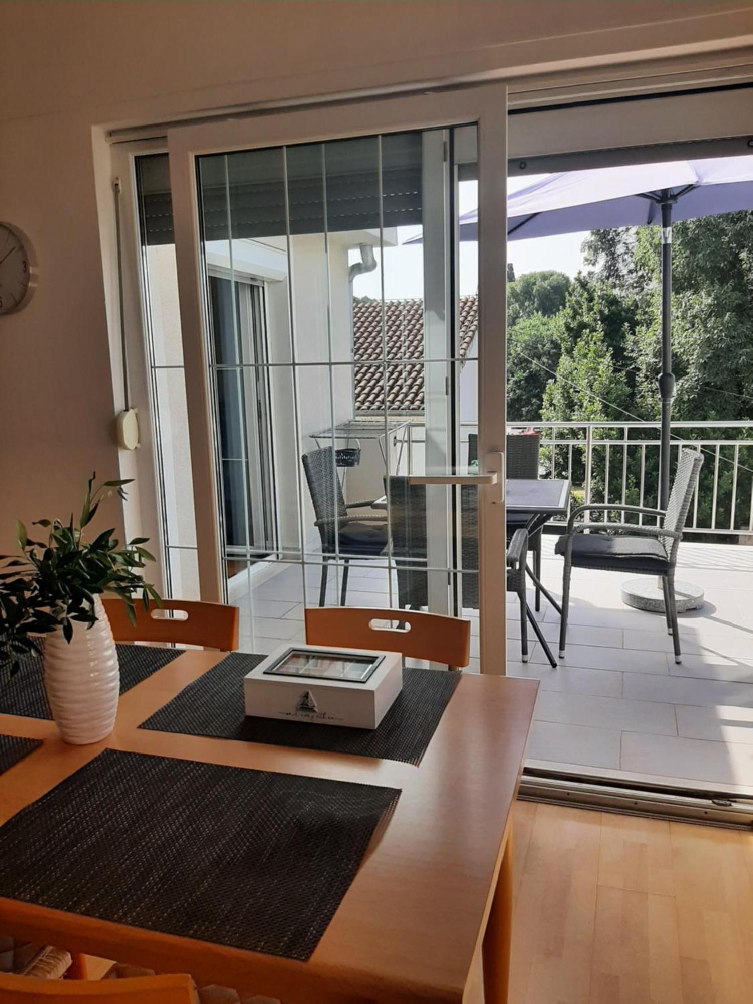 Apartments Luna Sveti Filip i Jakov Dış mekan fotoğraf