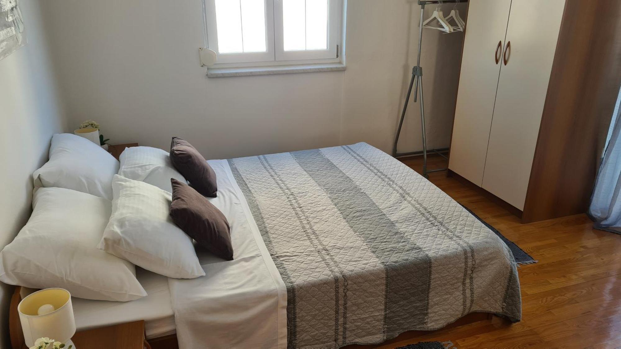 Apartments Luna Sveti Filip i Jakov Dış mekan fotoğraf